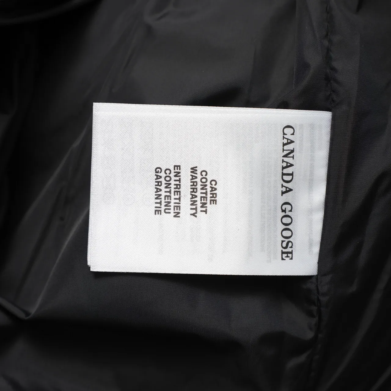 P340 CANADA GOOSE丨Canada Goose Slant Pocket Stand Collar Down Vest Color: Dark Blue Red Label Size: XS-XXL